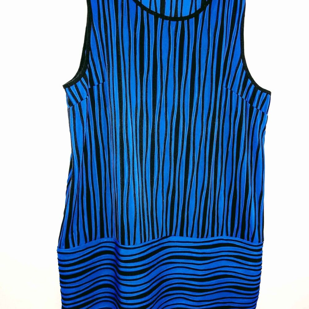 Blue and Black Stitched Down Accordion Look Knit Shift Dress 3X